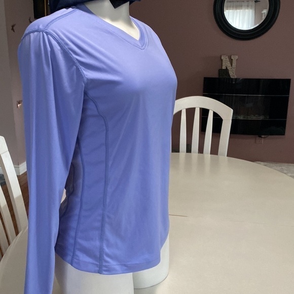 Sherpa Adventure Gear Women's Recycled Polyester Long Sleeve V-Neck T-Shirt - Picture 5 of 12